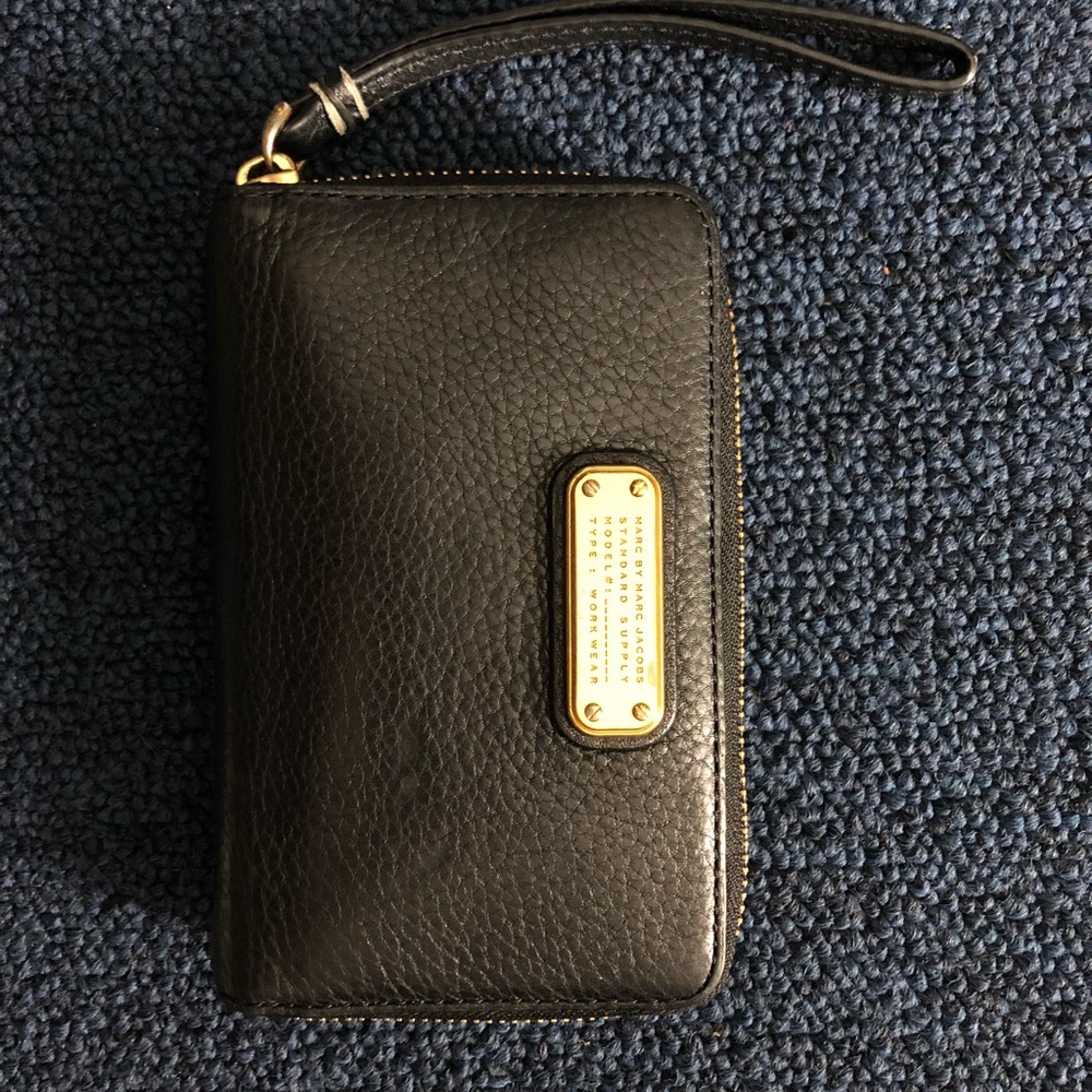 Marc Jacobs wallet